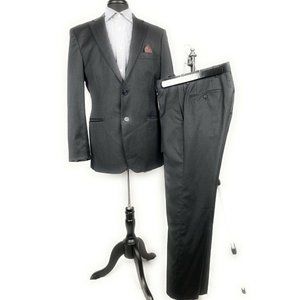 Mens Hugo Boss Suit Charcoa 2 Button Virgin Wool Super 110 Size 38R